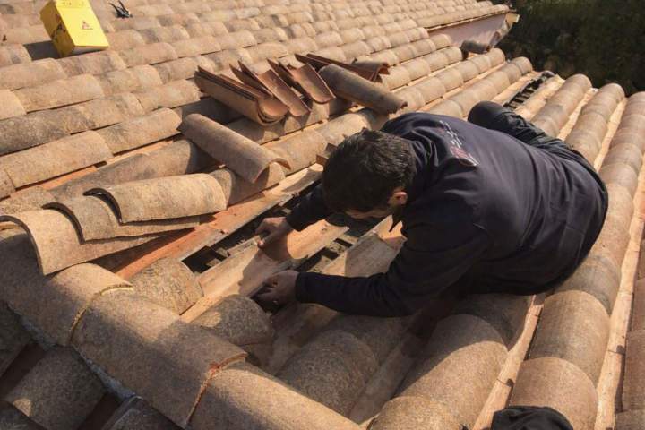Travaux de toiture Saint-Laurent-du-Var